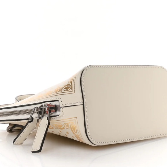 GUCCI LIMITED EDITION Leather GUCCY Gold Stars Mini Dome Crossbody Bag&Strap - Picture 10 of 16